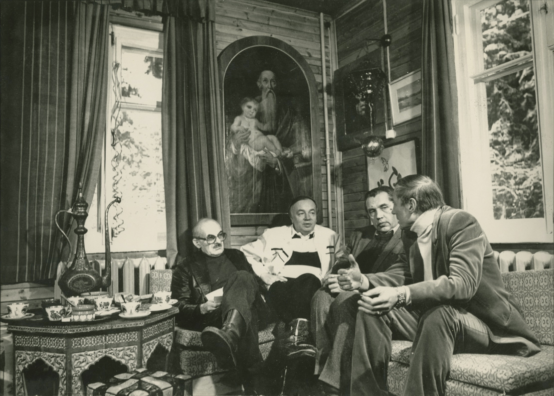 Bulat Okudzhava, Andrei Voznesensky, Robert Rozhdestvensky and Yevgeny Yevtushenko at the Dacha in Peredelkino