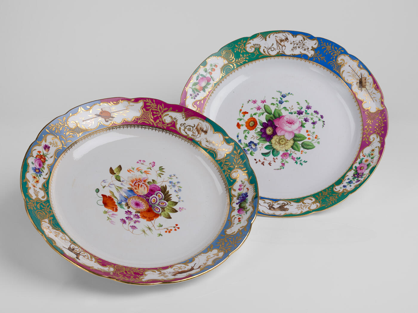 A Pair of Porcelain Platters from the Grand Duke Mikhail Pavlovich Service