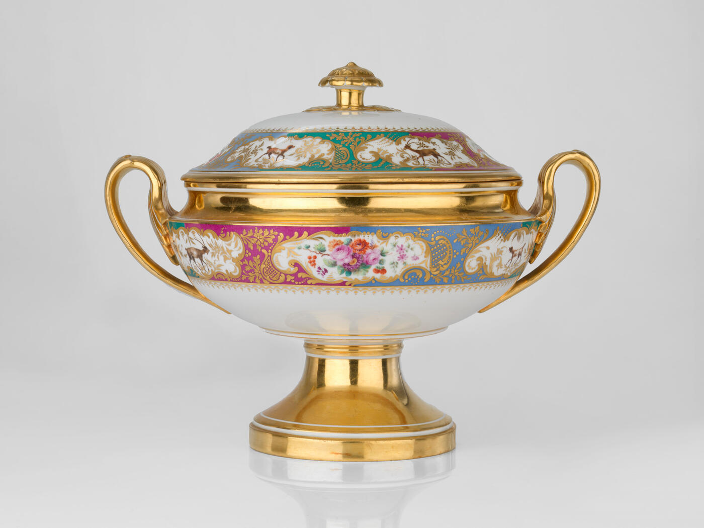A Porcelain Soup-Tureen from the Grand Duke Mikhail Pavlovich Service