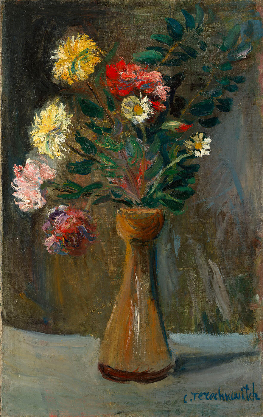 Chrysanthemums and Dasies in a Vase
