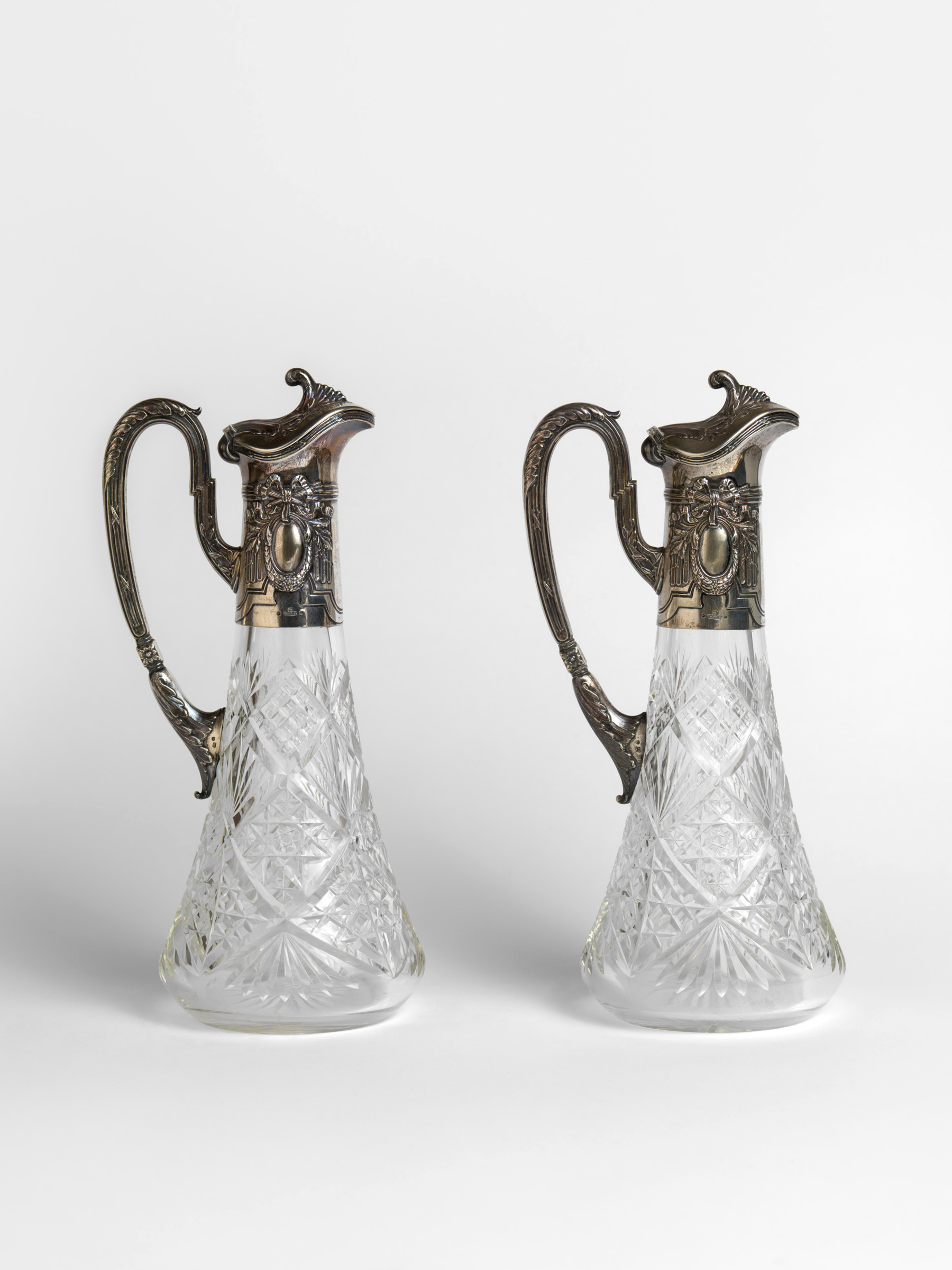 STRUCK “KHLEBNIKOV” IN CYRILLIC, MOSCOW, 84 STANDARD